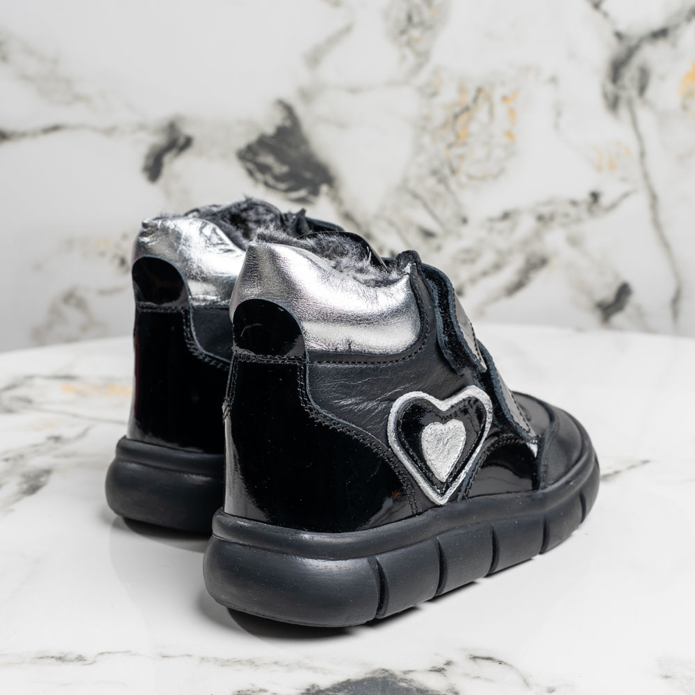 Бебешки боти PONKI VLOVE BLACK №22-26